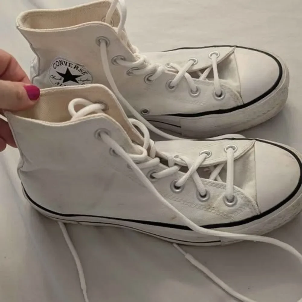 Platform Conversion Chuck Taylor Sneakers - white - Picture 3 of 5
